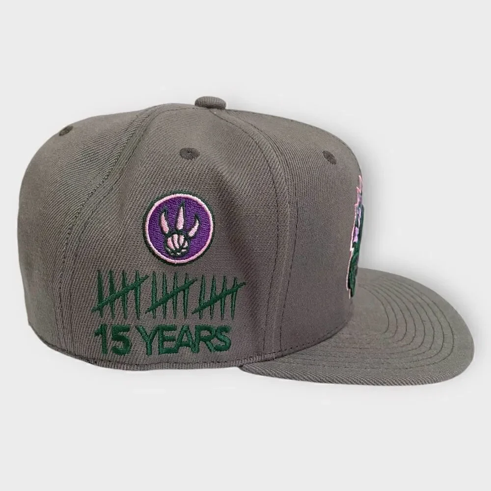 Toronto Raptors Mitchell & Ness NBA From Dusk HWC Fitted Hat Mens size 7 1/2 New